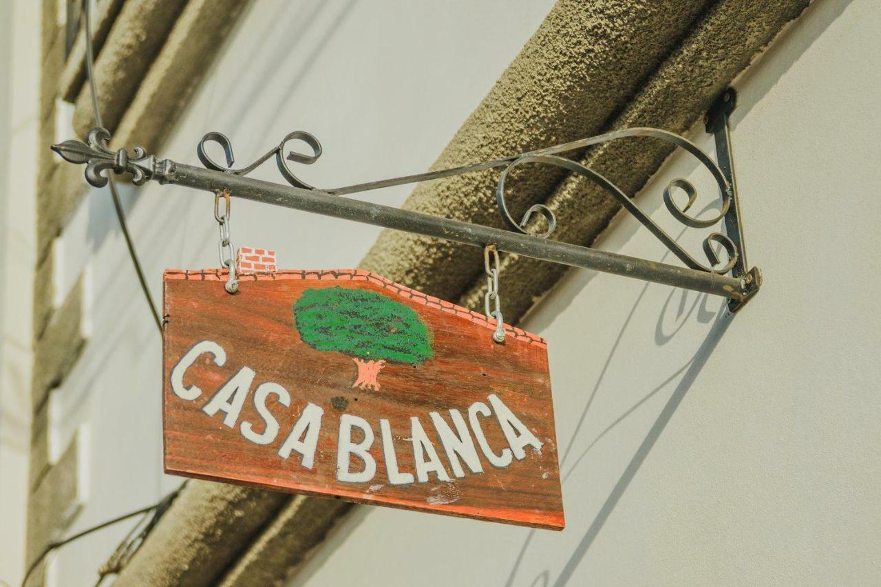 Hotel Casa Blanca Леон Экстерьер фото